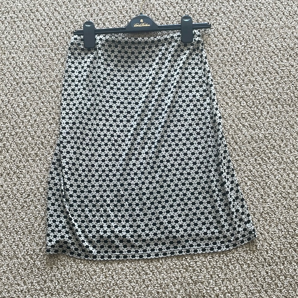Agnes B skirt